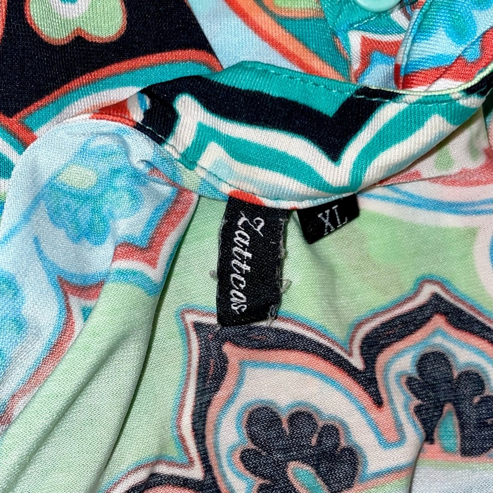 Colorful Patterned Women's Top - Picture 6 of 6